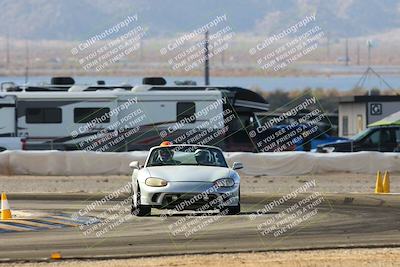 media/Jan-26-2025-SCCA SD (Sun) [[bcf61ed115]]/4-Women Novice/Session 2 (Turn 2)/